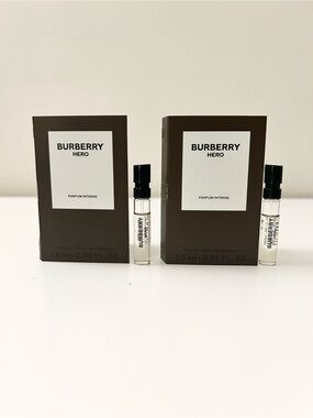 🌸BURBERRY Hero Parfum Intense Vial Spray Sample 1.5 mL x 2
